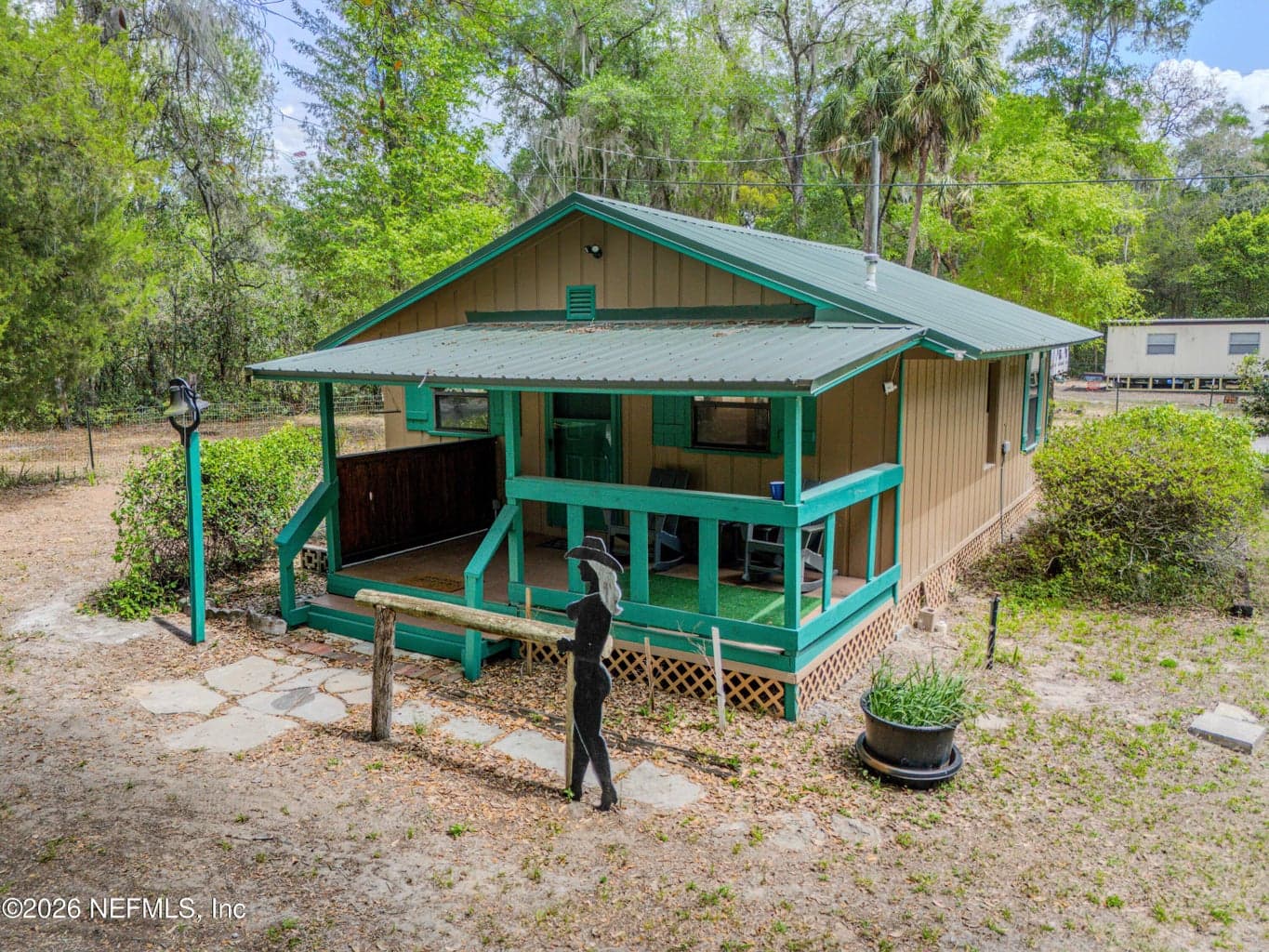 309 KEUKA LAKE Trail, Interlachen, FL 32148