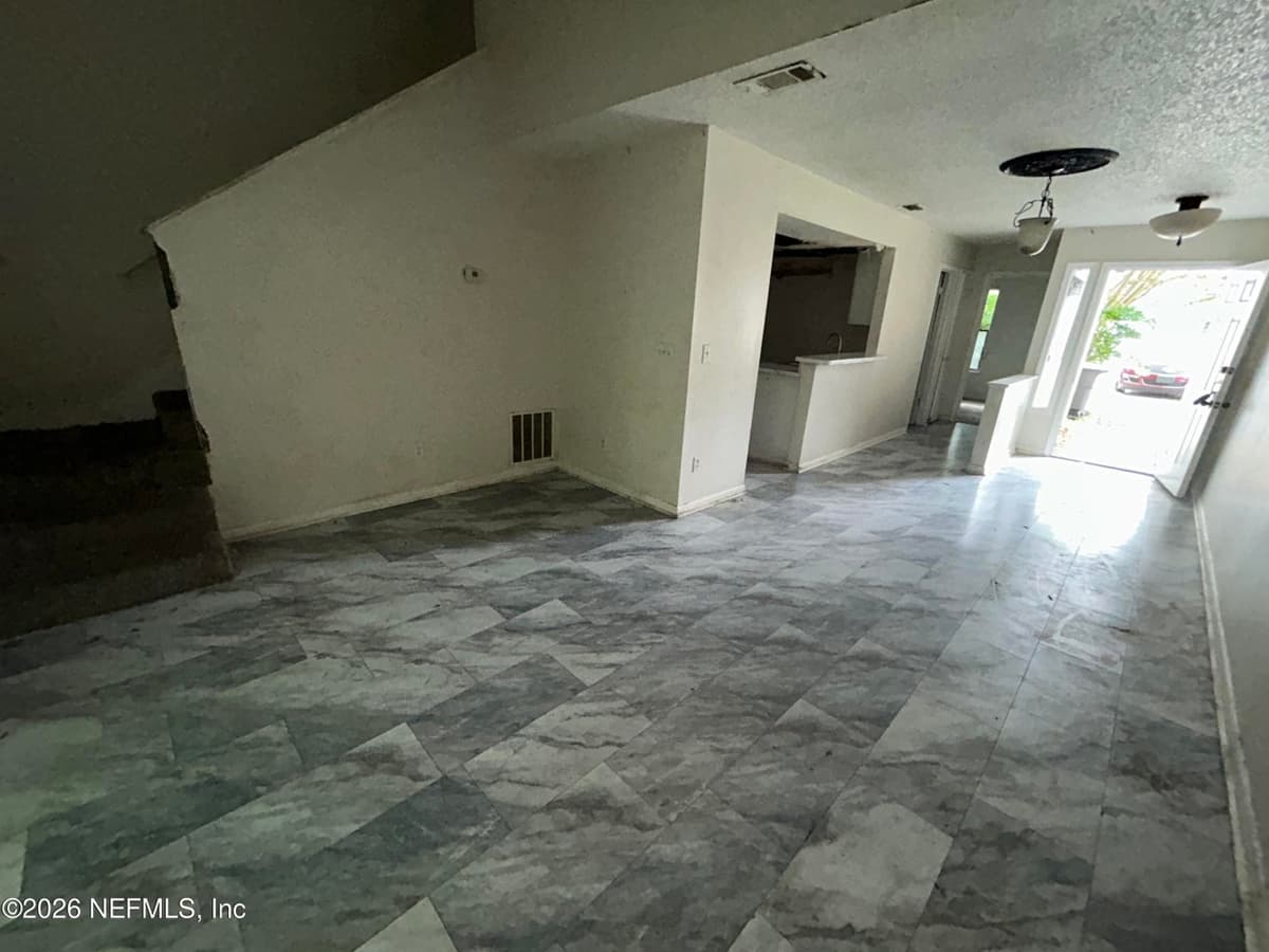 7603 MELISSA Court N, Jacksonville, FL 32210, Jacksonville, FL - photo 3