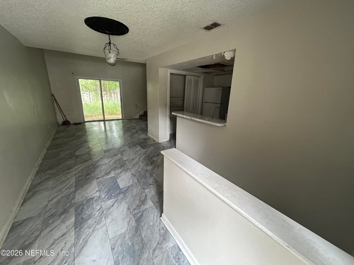 7603 MELISSA Court N, Jacksonville, FL 32210, Jacksonville, FL - photo 2