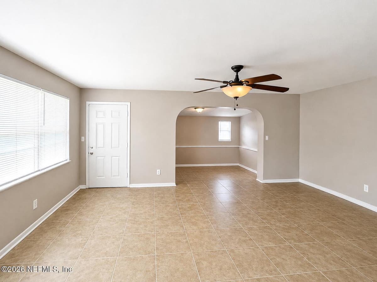 8067 SANTILLO Drive, Jacksonville, FL 32217, Jacksonville, FL - photo 3