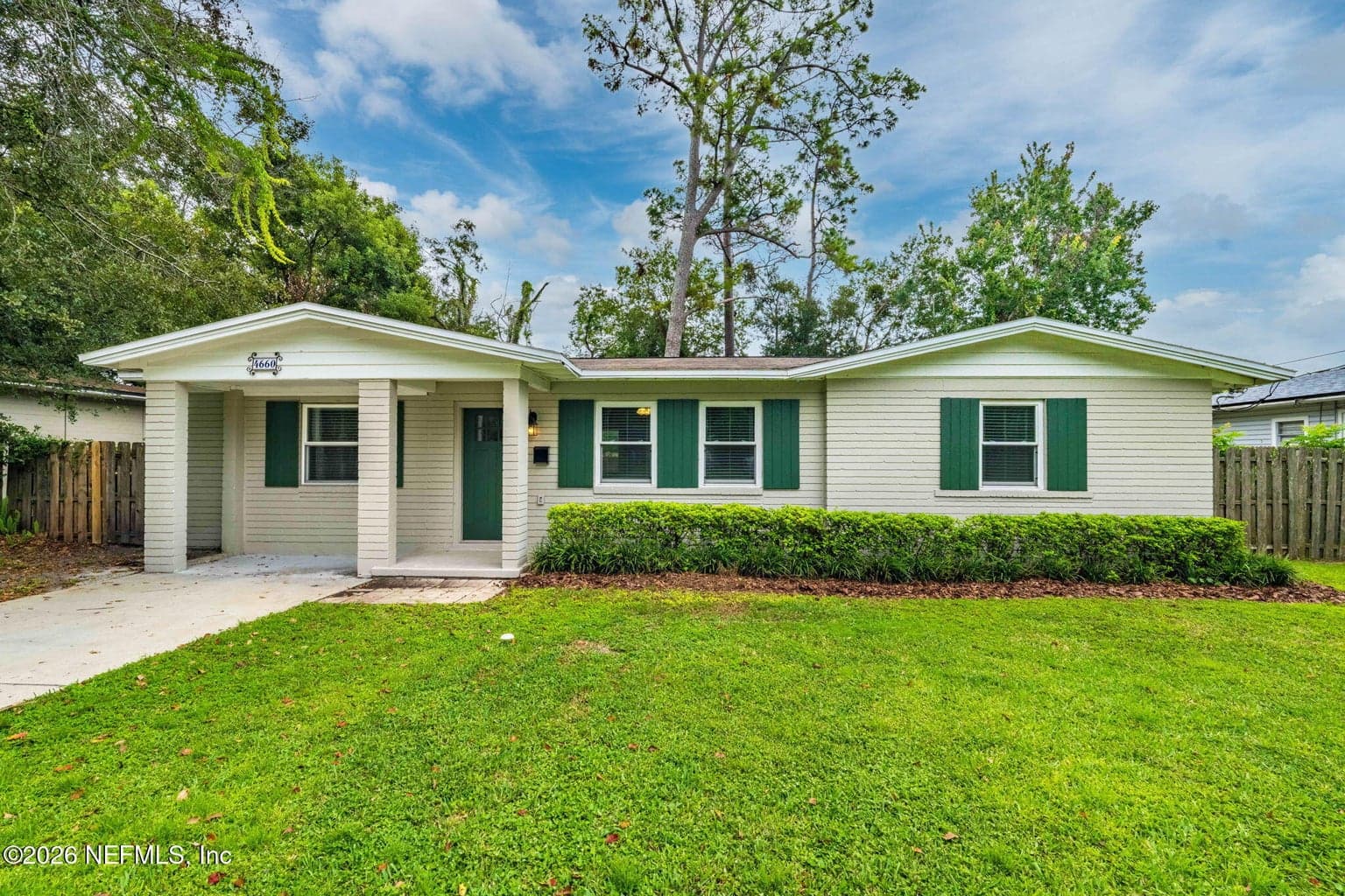 4660 MARTINGALE Road, Jacksonville, FL 32210