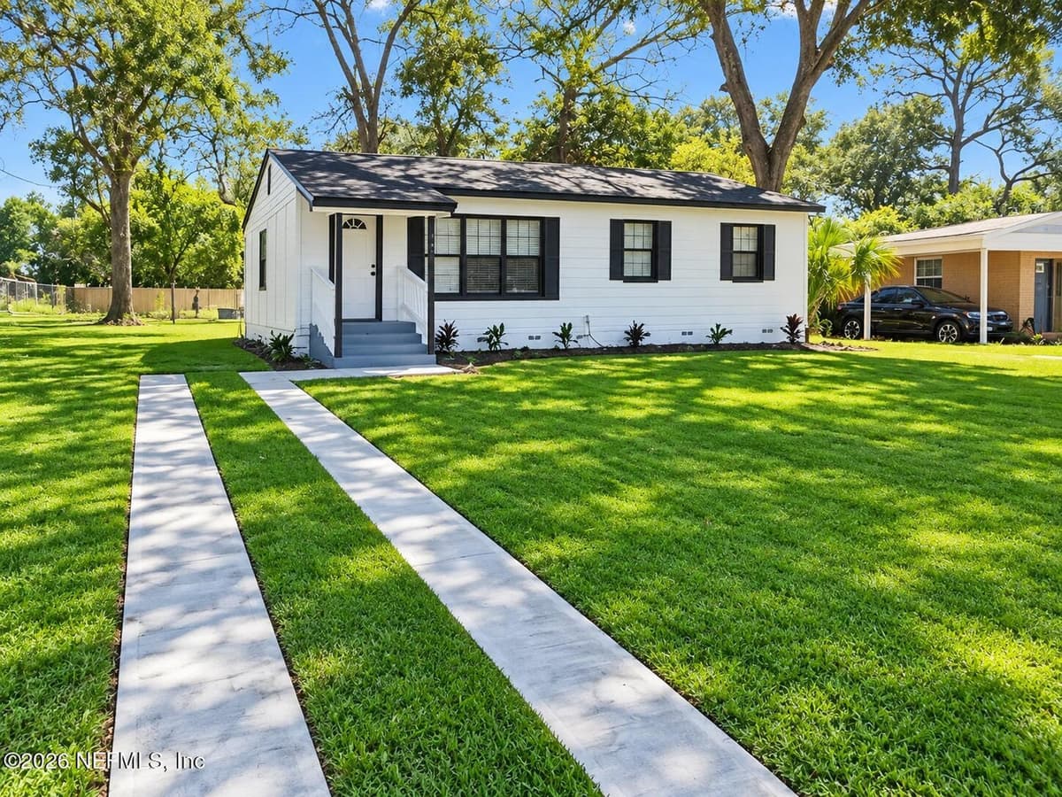 10521 BRIARCLIFF Road E, Jacksonville, FL 32218, Jacksonville, FL - photo 2