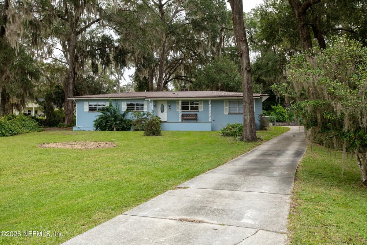 359 SE 4TH Avenue, Melrose, FL 32666, Melrose, FL - photo 2