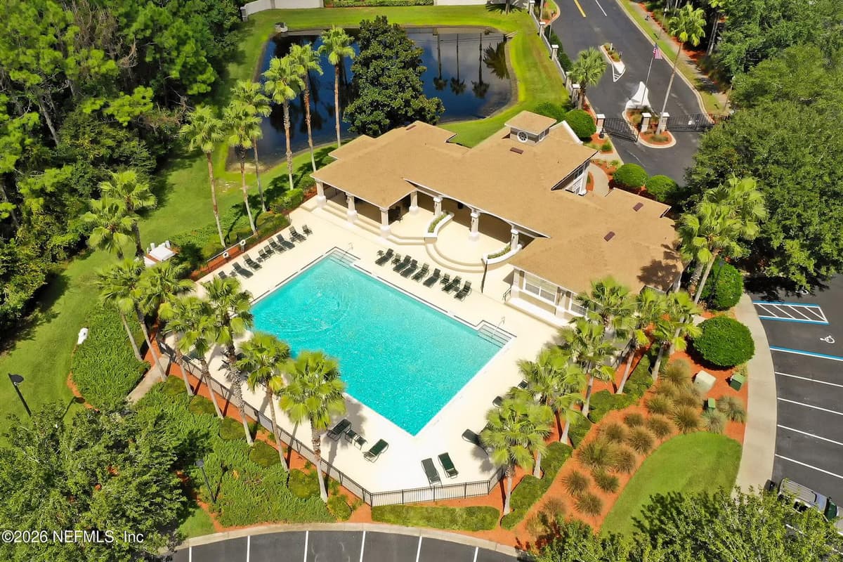 10550 BAYMEADOWS Road 413, Jacksonville, FL 32256, Jacksonville, FL - photo 2