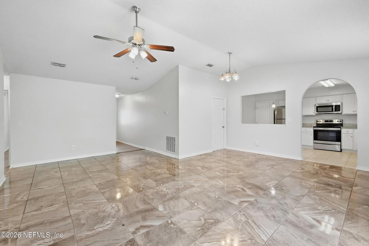 10915 MINDANAO Drive S, Jacksonville, FL 32246, Jacksonville, FL - photo 2