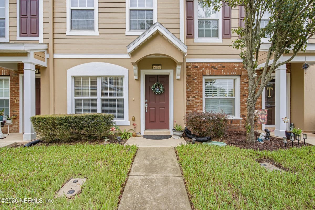 8105 SUMMER COVE Court, Jacksonville, FL 32256, Jacksonville, FL - photo 2