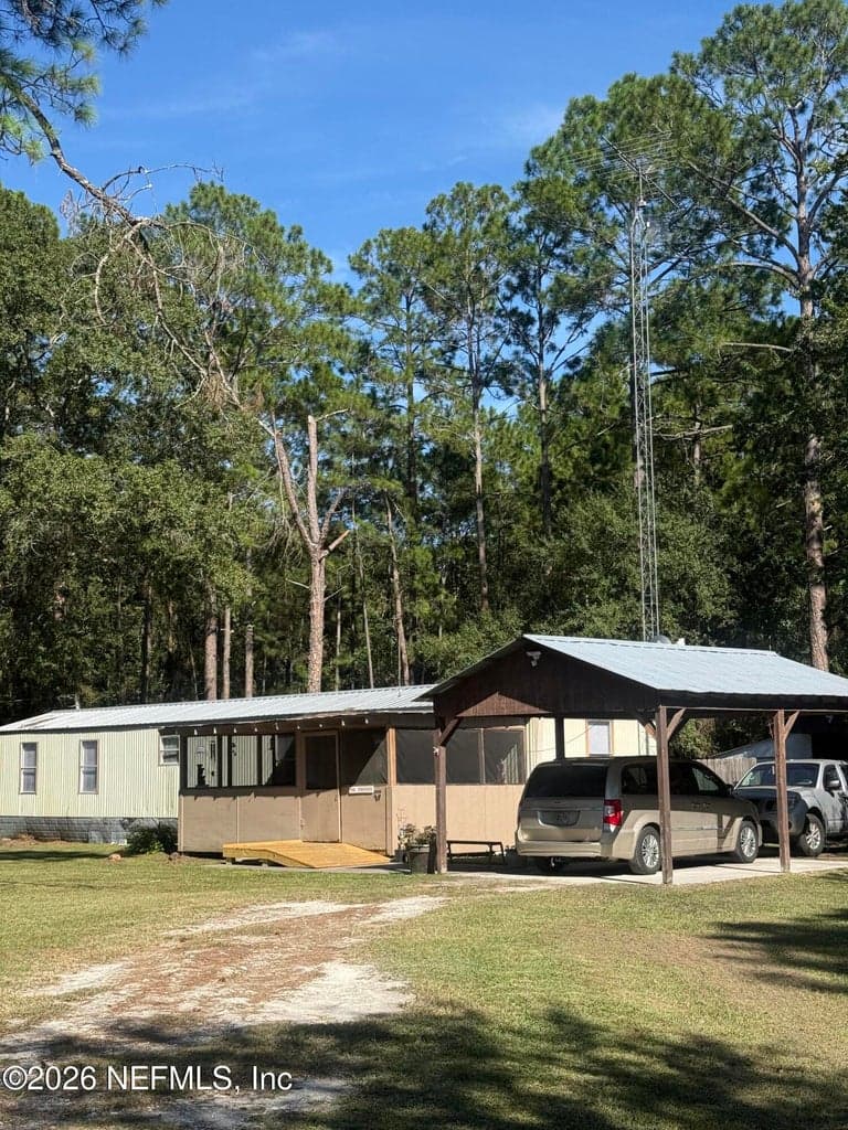 20399 COUNTY ROAD 235, Brooker, FL 32622