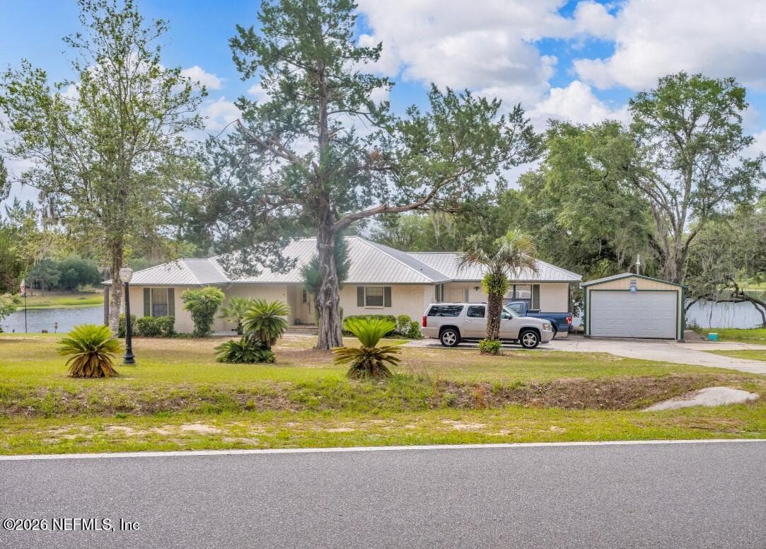 135 ASHLEY LAKE Drive, Melrose, FL 32666, Melrose, FL - photo 2