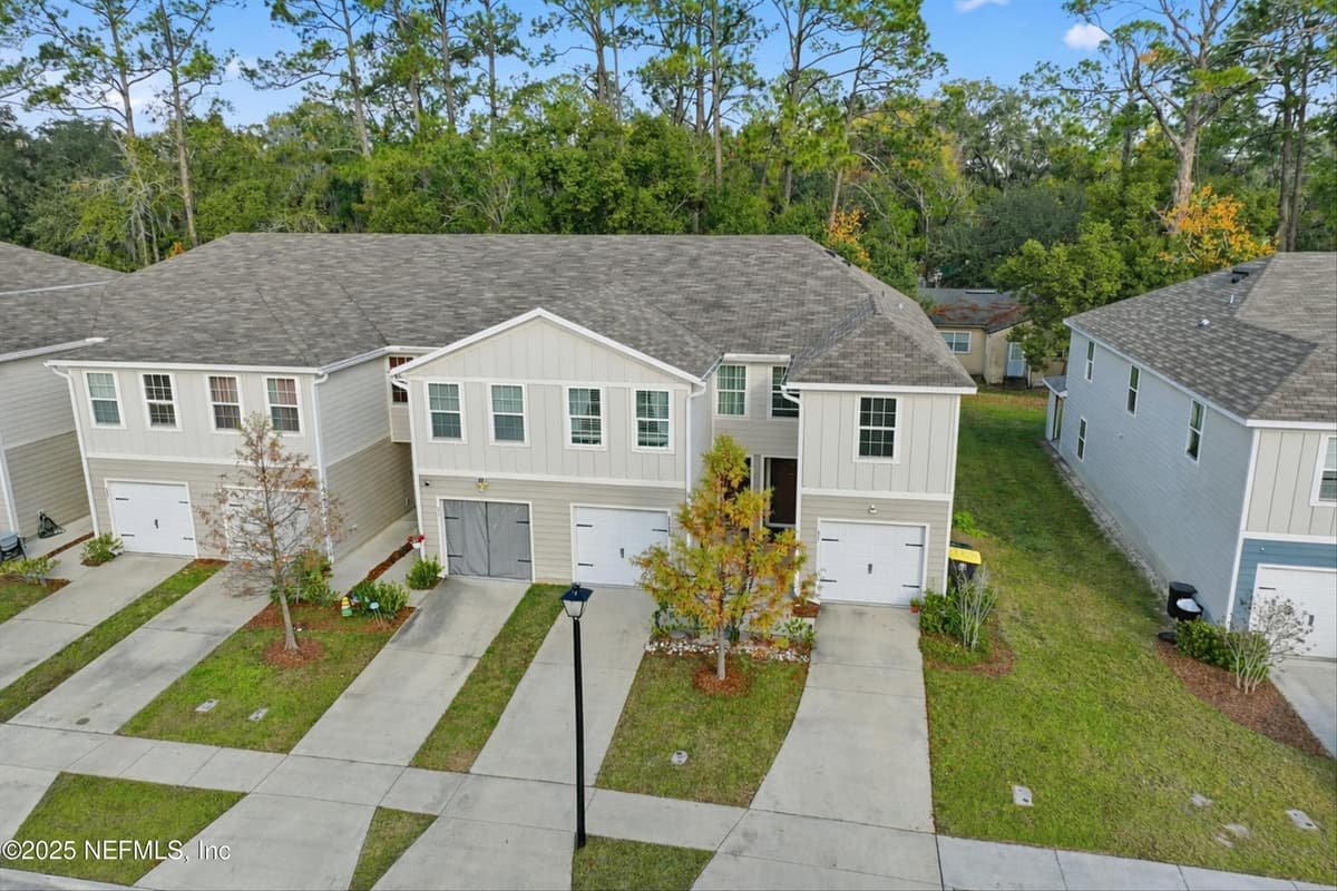 5935 CREEKSIDE CROSSING Drive, Jacksonville, FL 32210, Jacksonville, FL - photo 3