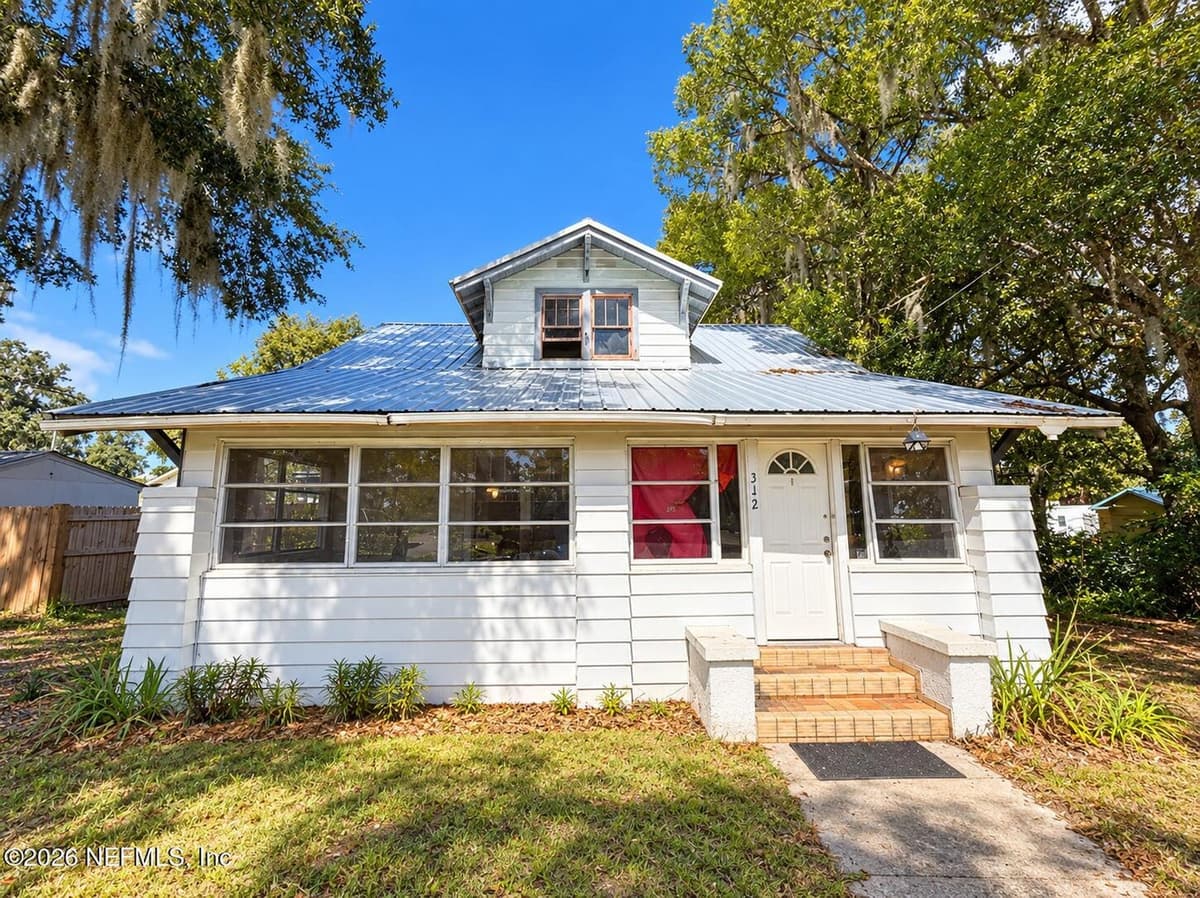 312 PALMETTO Avenue, Crescent City, FL 32112, Crescent City, FL - photo 2