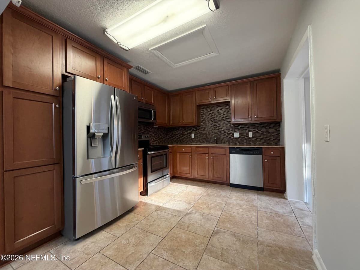 6535 LOU Drive N, Jacksonville, FL 32216, Jacksonville, FL - photo 2
