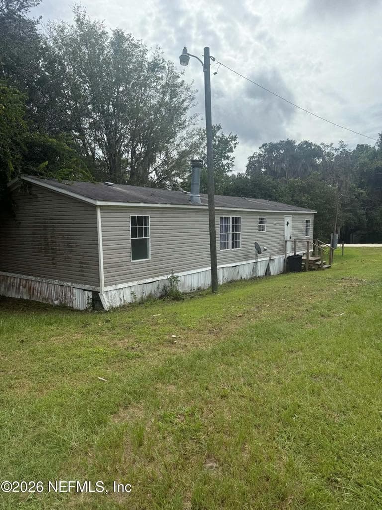 266 ASH Street, Hawthorne, FL 32640