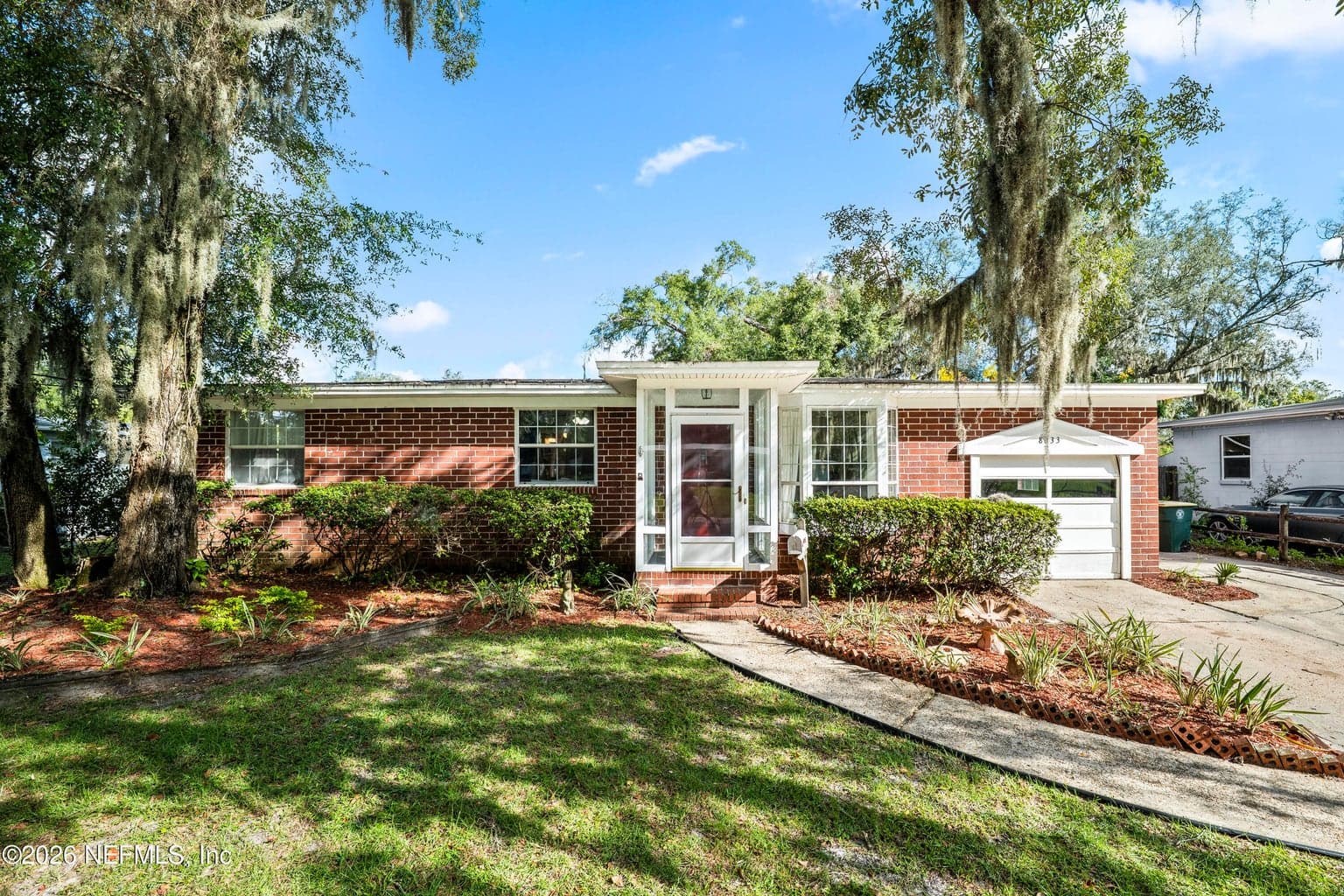 8633 EMERALD ISLE Circle S, Jacksonville, FL 32216