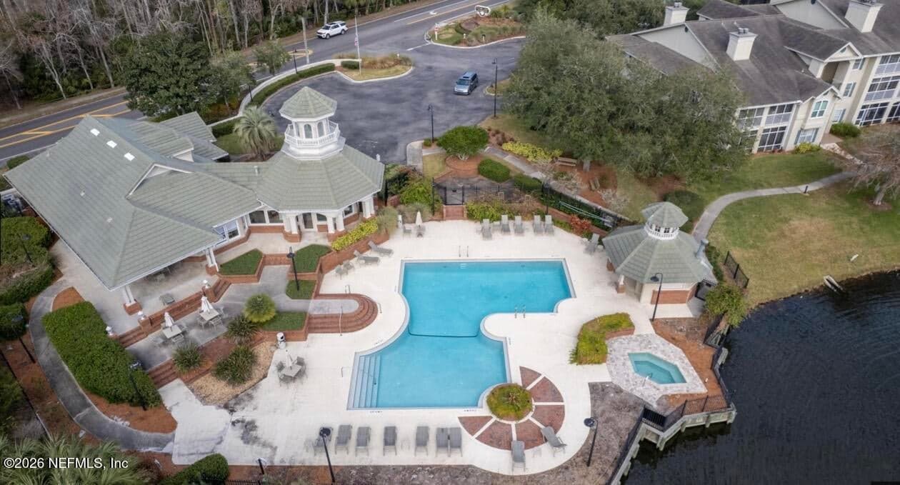 300 SANDIRON Circle 327, Ponte Vedra Beach, FL 32082