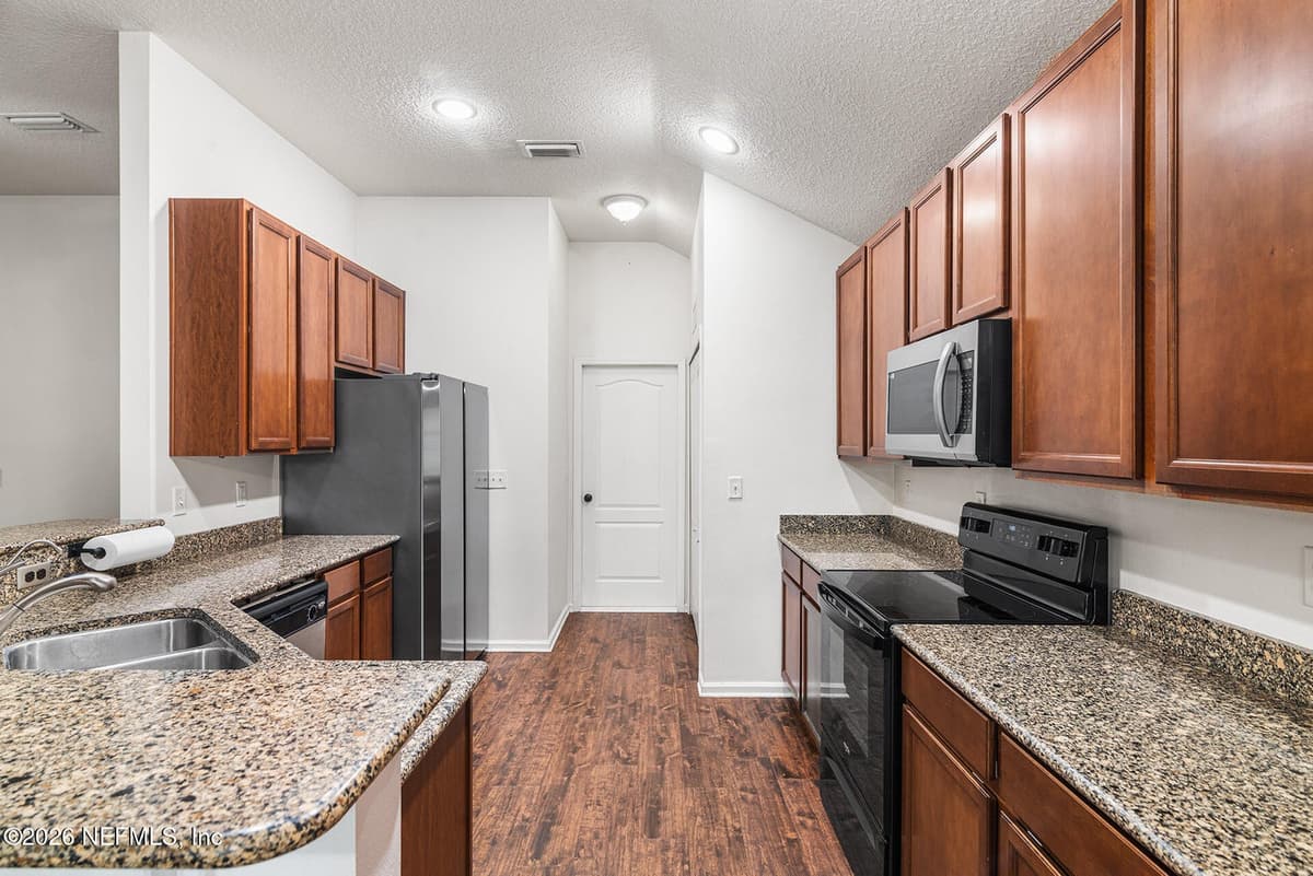 11941 HAYDEN LAKES Circle, Jacksonville, FL 32218, Jacksonville, FL - photo 3
