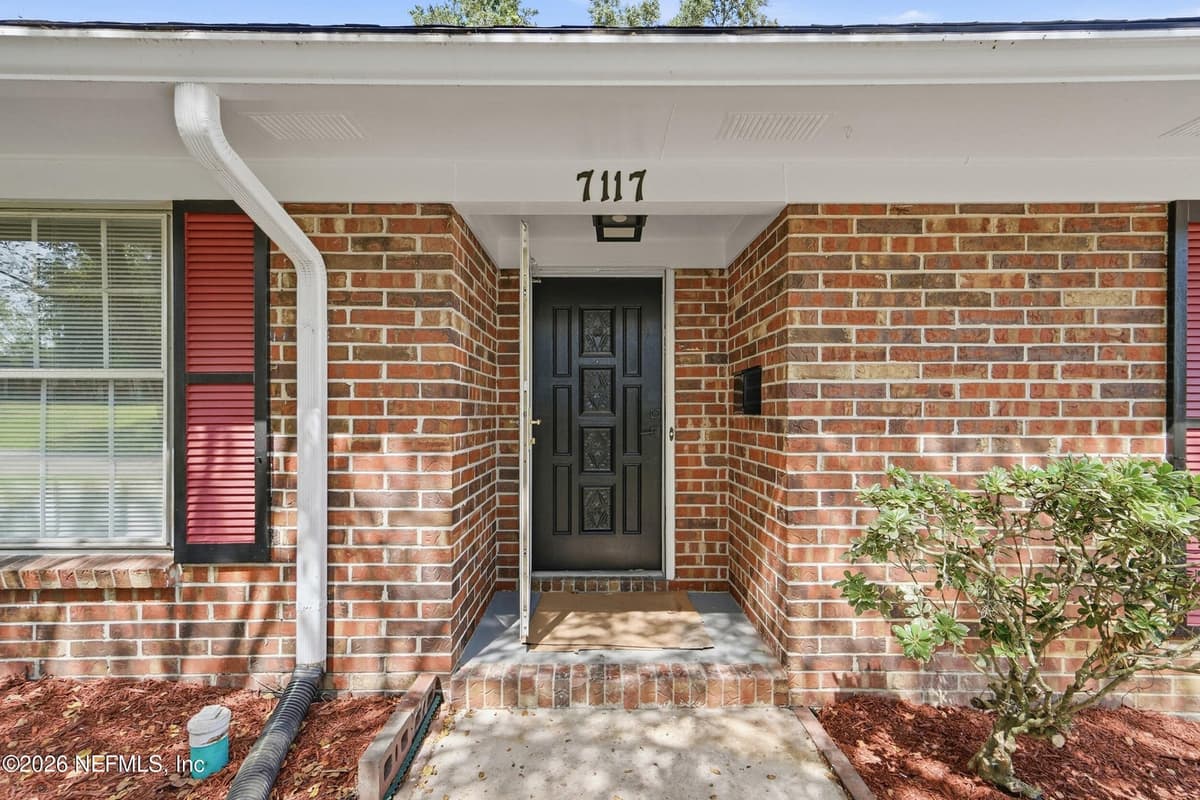 7117 HANSON Drive N, Jacksonville, FL 32210, Jacksonville, FL - photo 3
