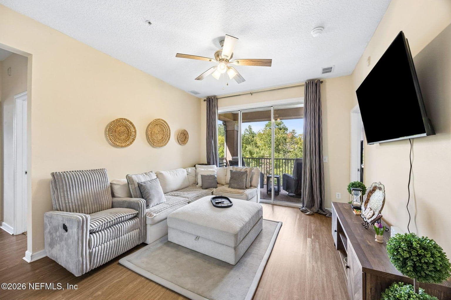 8601 BEACH Boulevard 1223, Jacksonville, FL 32216