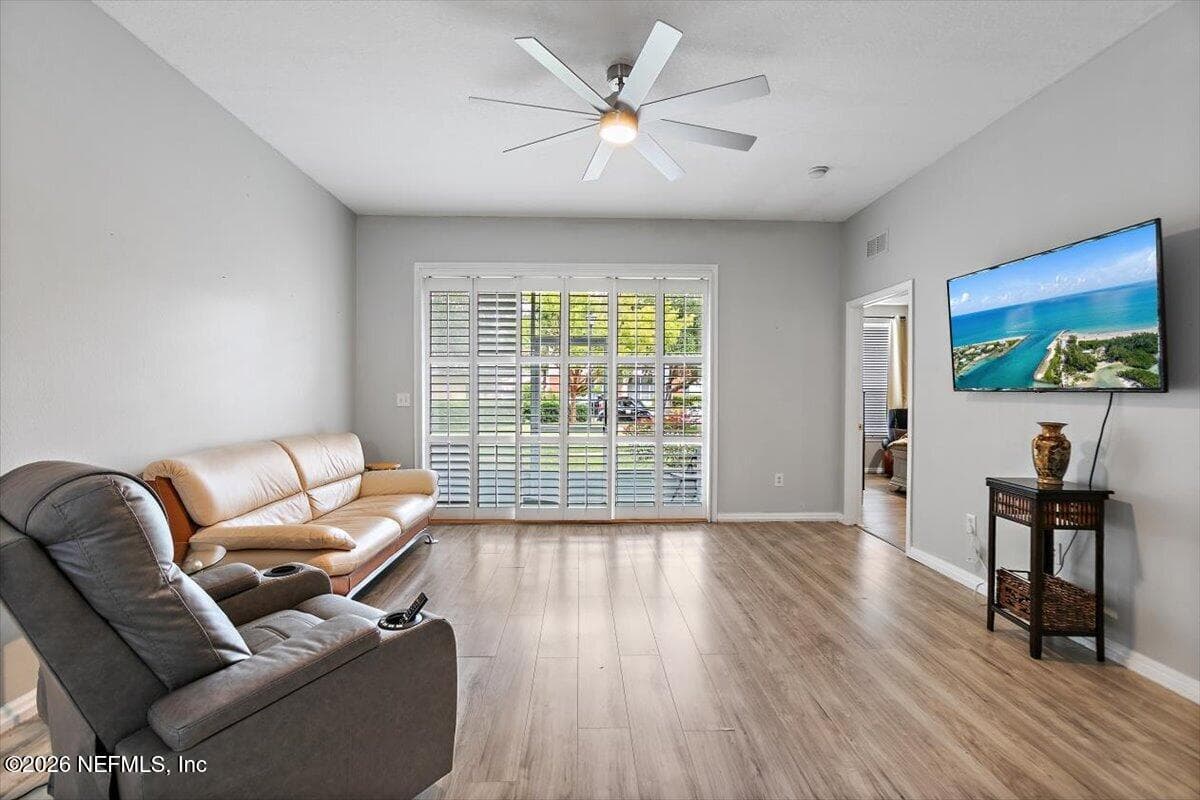 785 OAKLEAF PLANTATION Parkway 1614, Orange Park, FL 32065, Orange Park, FL - photo 2