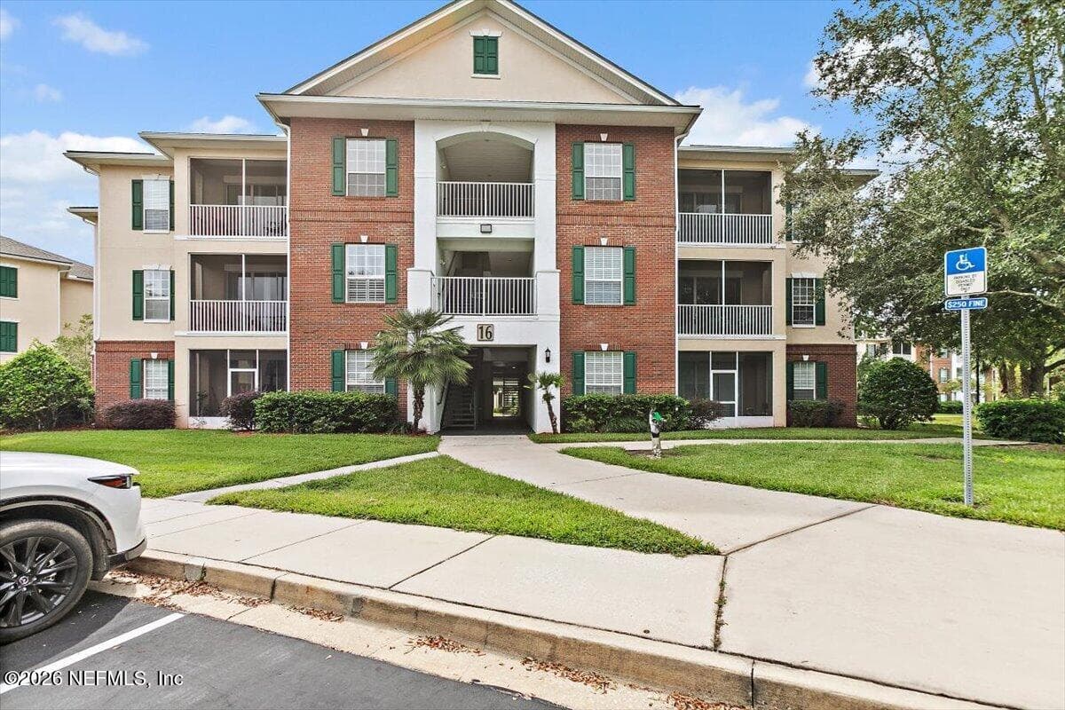 785 OAKLEAF PLANTATION Parkway 1614, Orange Park, FL 32065