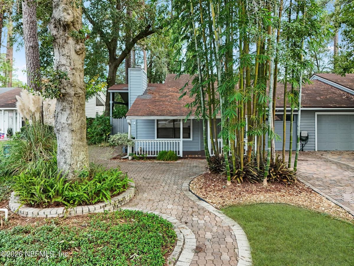 6631 WELLINGTON PLACE Lane, Jacksonville, FL 32216, Jacksonville, FL - photo 2