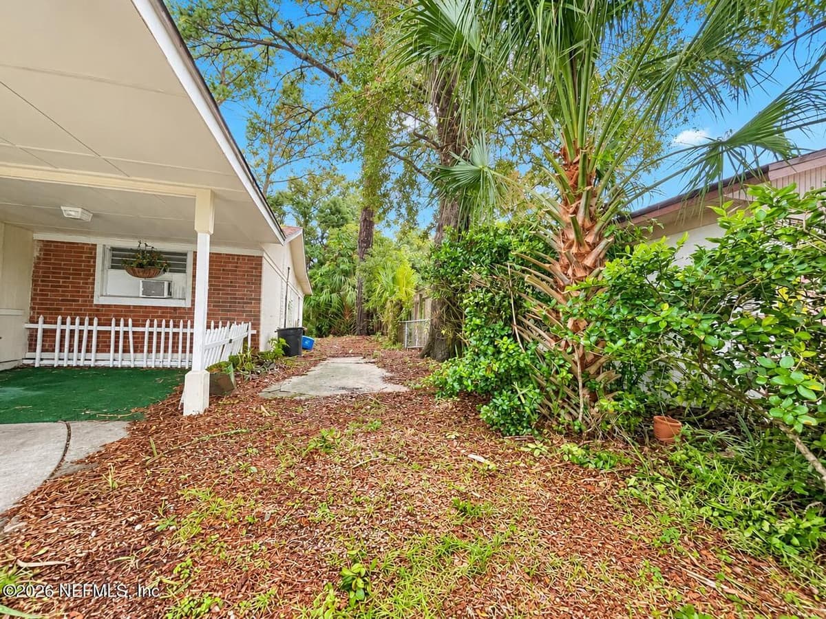 10933 LUANA Drive N, Jacksonville, FL 32246, Jacksonville, FL - photo 2