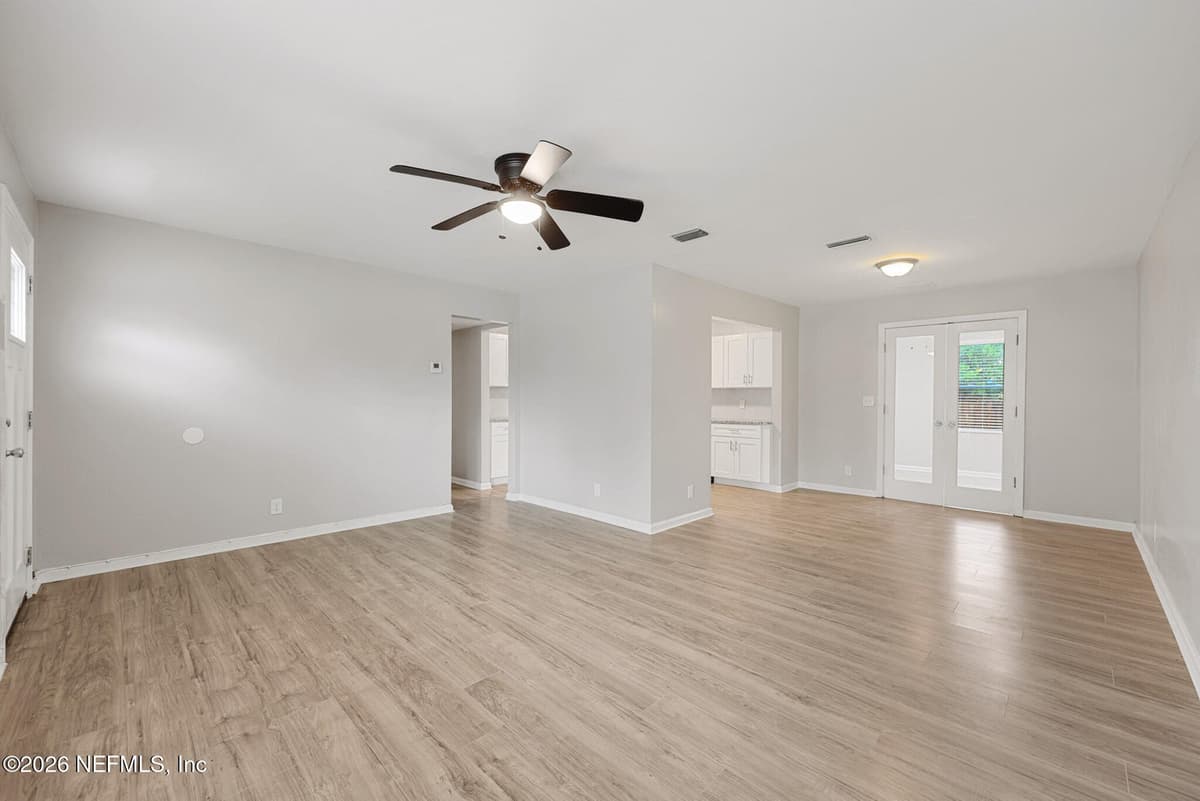 2751 LANSDOWNE Drive, Jacksonville, FL 32211, Jacksonville, FL - photo 2