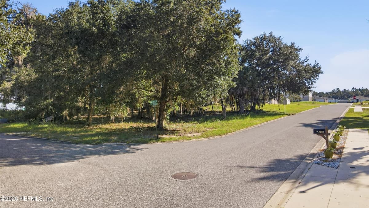 115 SIESTA Circle, Welaka, FL 32193, Welaka, FL - photo 2