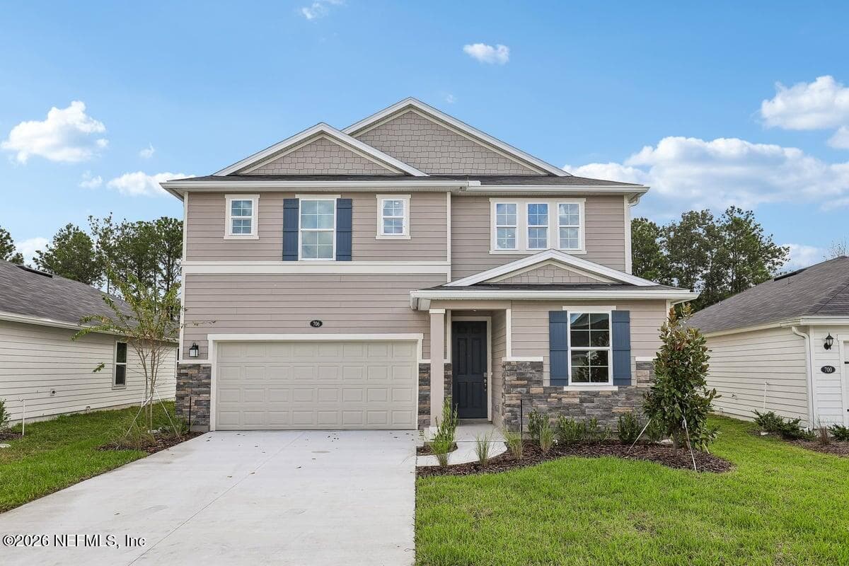 706 PANTHER LAKE Parkway, Jacksonville, FL 32221