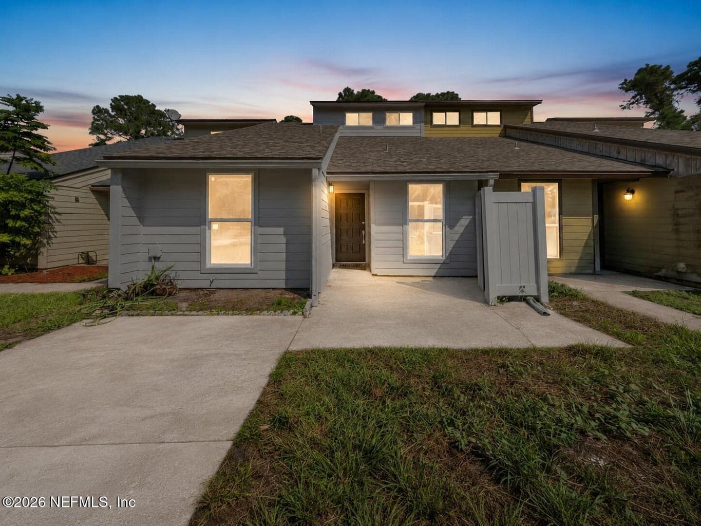 1847 OAK WATER Drive, Jacksonville, FL 32225