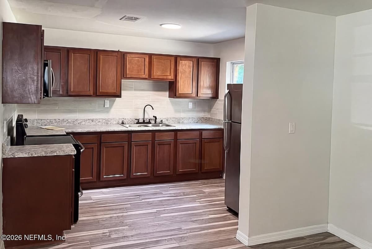 8543 OAK LEAF Road, Jacksonville, FL 32208, Jacksonville, FL - photo 3