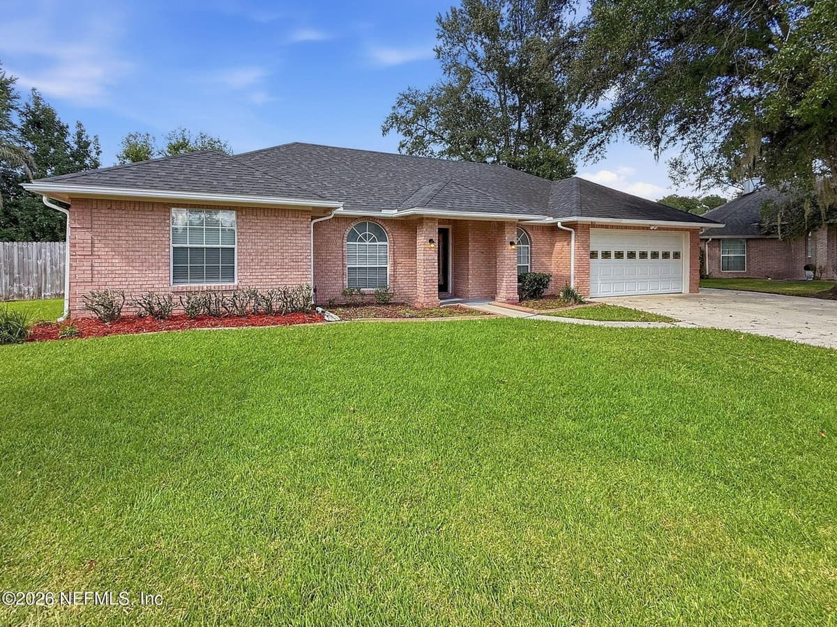 811 SWINFORD Court, Orange Park, FL 32065, Orange Park, FL - photo 2