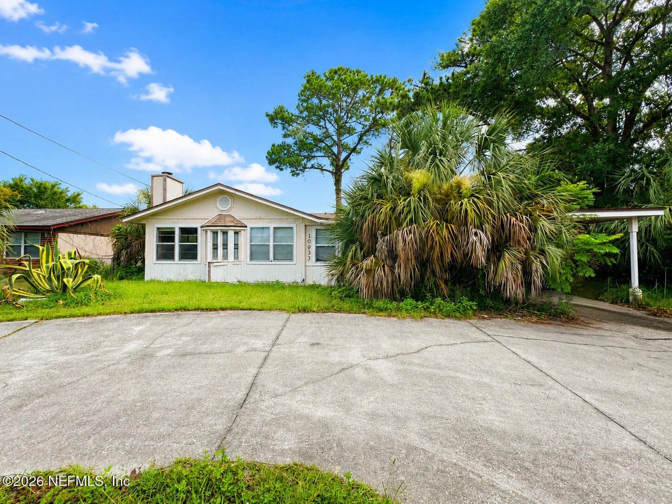 10933 LUANA Drive N, Jacksonville, FL 32246