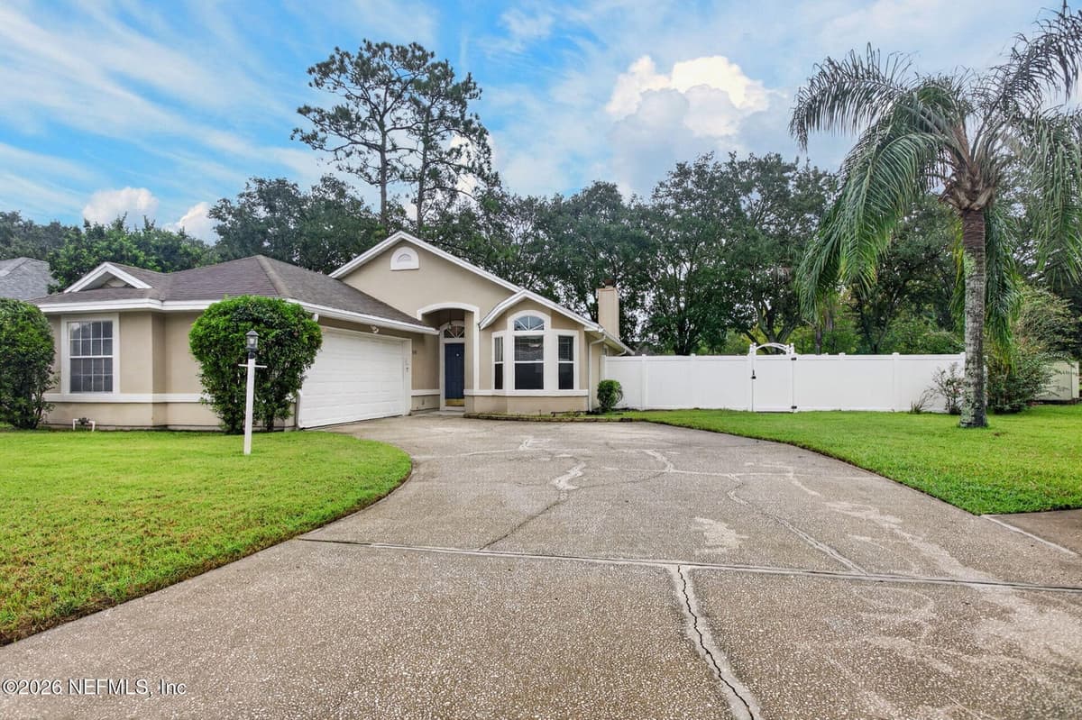 7481 CARRIAGE SIDE Court, Jacksonville, FL 32256, Jacksonville, FL - photo 2
