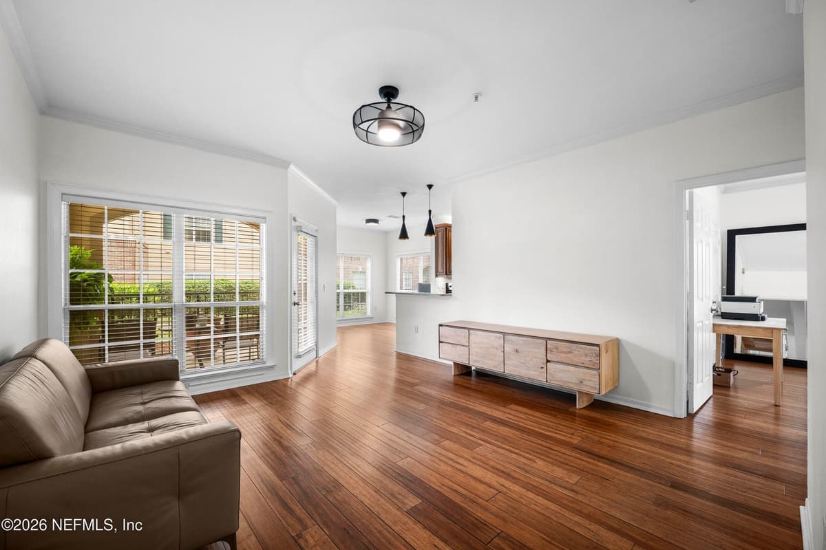 7800 POINT MEADOWS Drive 1017, Jacksonville, FL 32256, Jacksonville, FL - photo 2