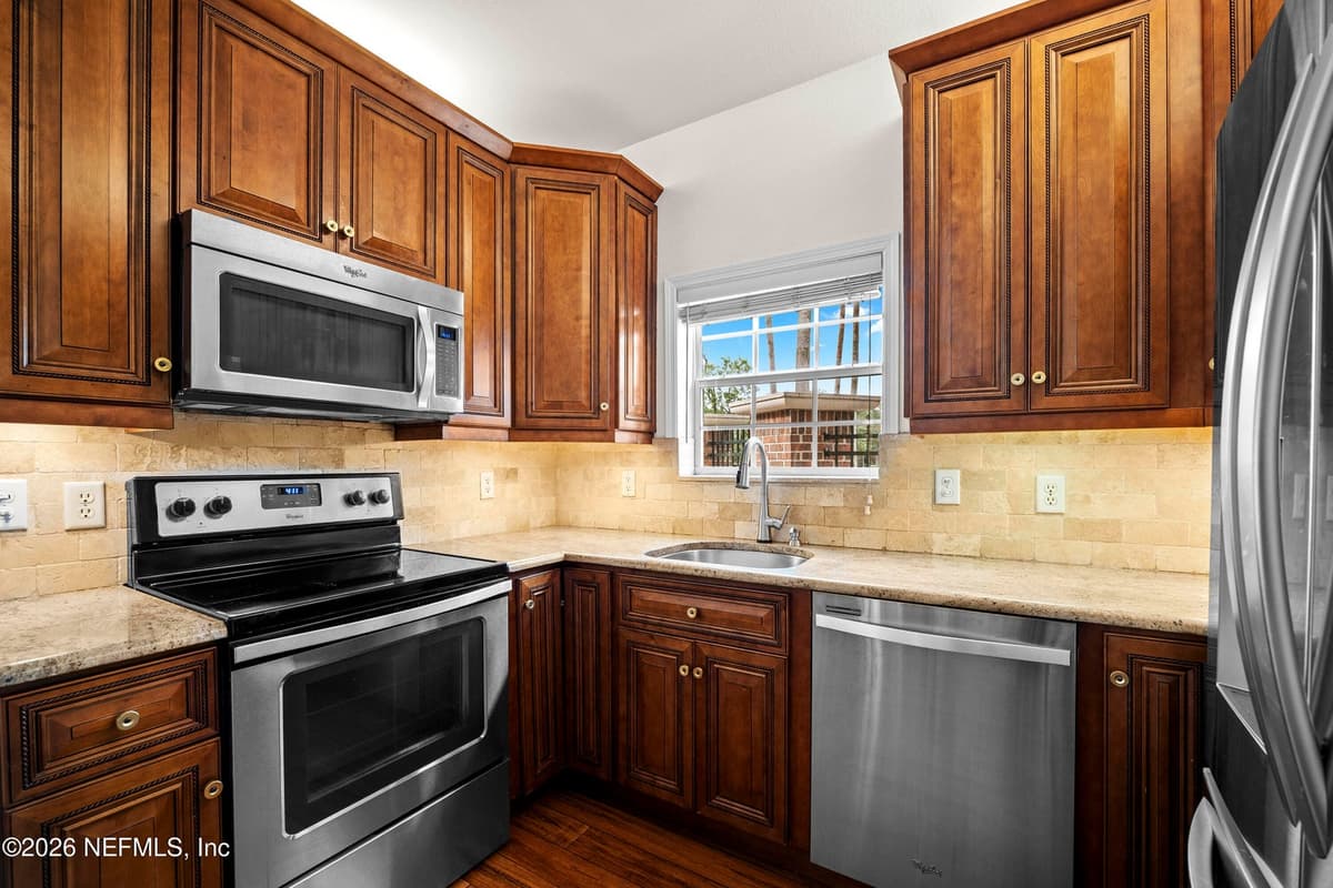 7800 POINT MEADOWS Drive 1017, Jacksonville, FL 32256, Jacksonville, FL - photo 3
