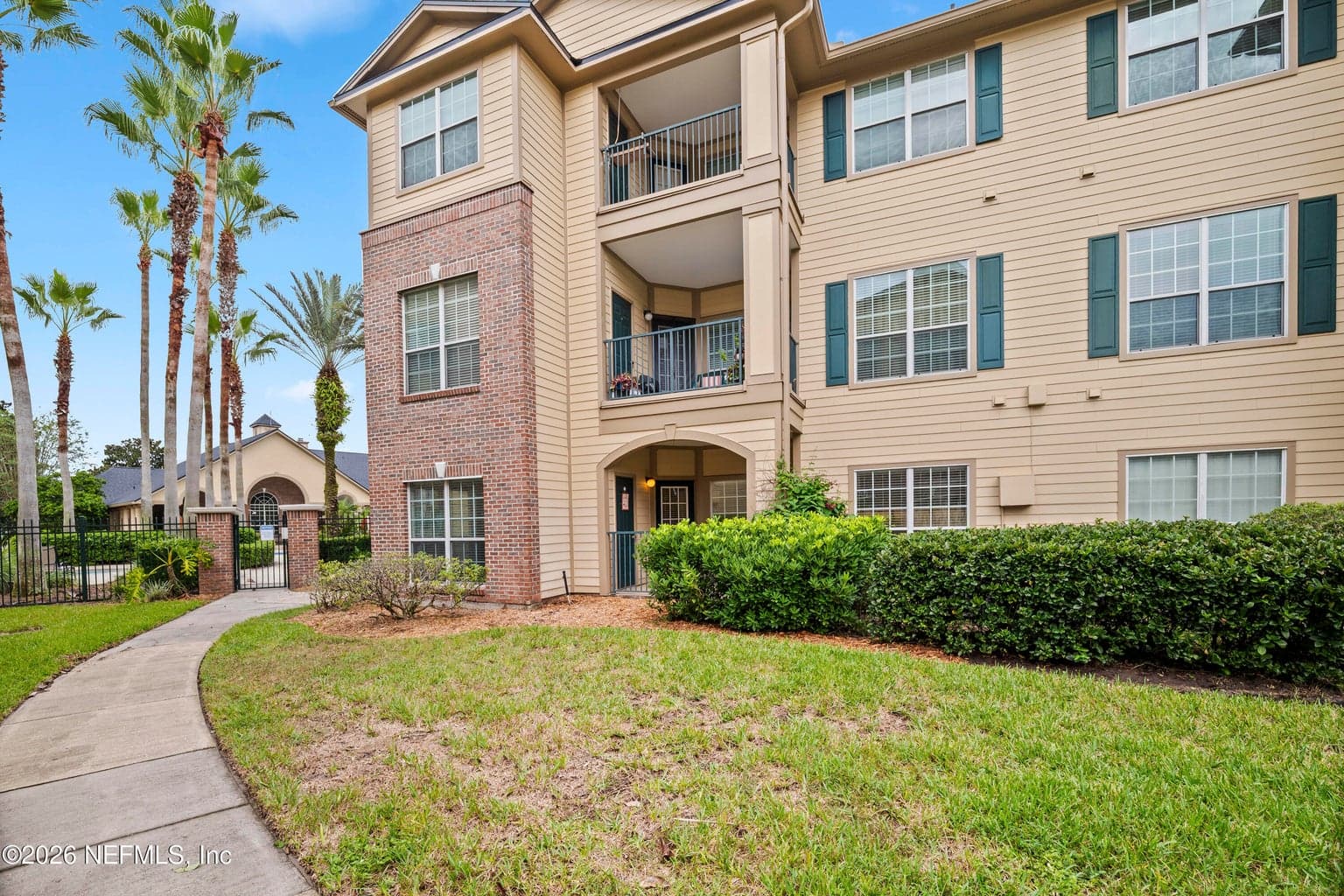 7800 POINT MEADOWS Drive 1017, Jacksonville, FL 32256
