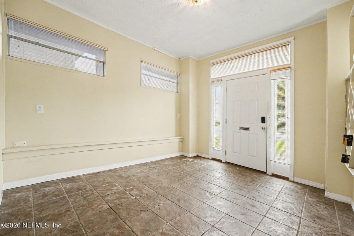 930 CEDAR Street, Jacksonville, FL 32207, Jacksonville, FL - photo 2