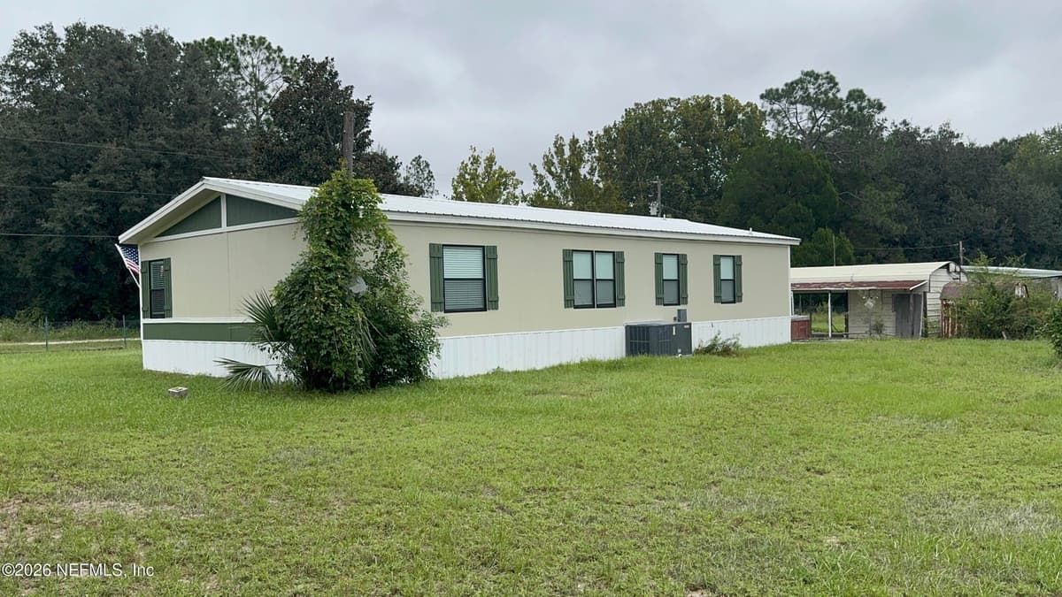 121 AMBROSE Avenue, Satsuma, FL 32189, Satsuma, FL - photo 2