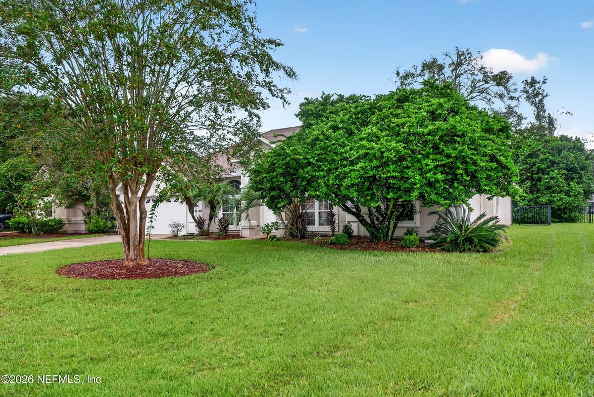 384 MAPLEWOOD Drive, St. Johns, FL 32259, St. Johns, FL - photo 2