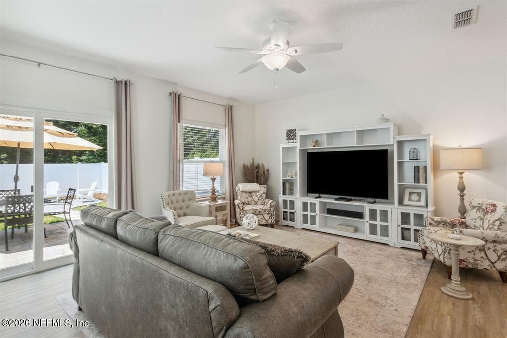 913 S 7TH Street, Fernandina Beach, FL 32034, Fernandina Beach, FL - photo 3