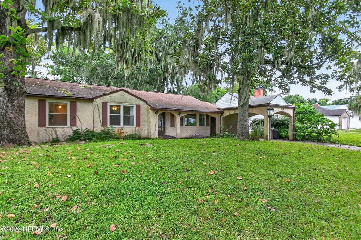 3719 LILLY Road N, Jacksonville, FL 32207, Jacksonville, FL - photo 2