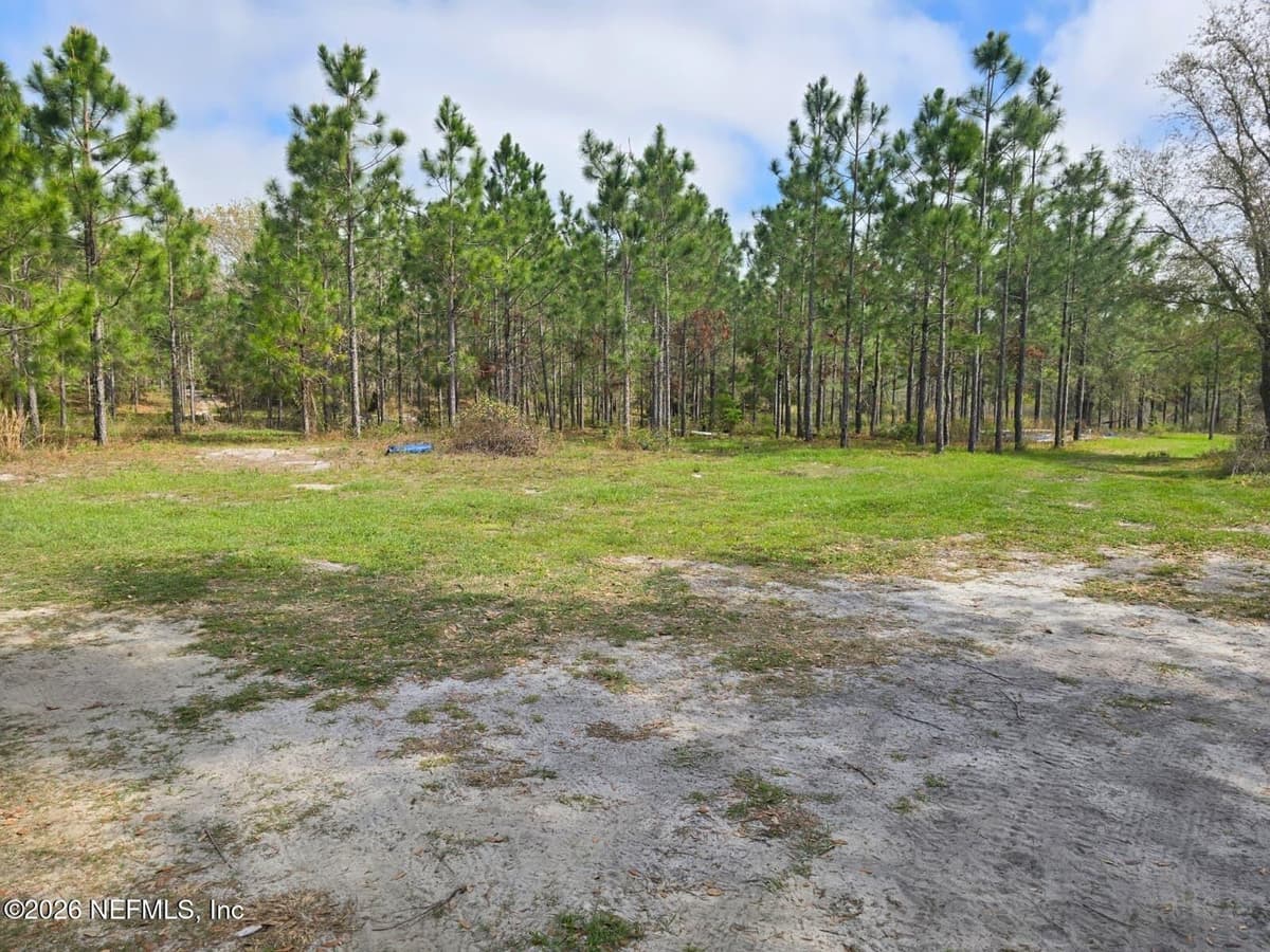 428 SE MIDWAY ESTS Street, Lee, FL 32059, Lee, FL - photo 3
