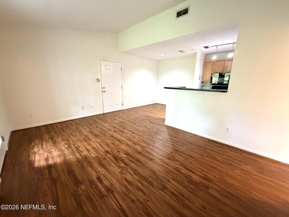 7701 TIMBERLIN PARK Boulevard 236, Jacksonville, FL 32256, Jacksonville, FL - photo 3