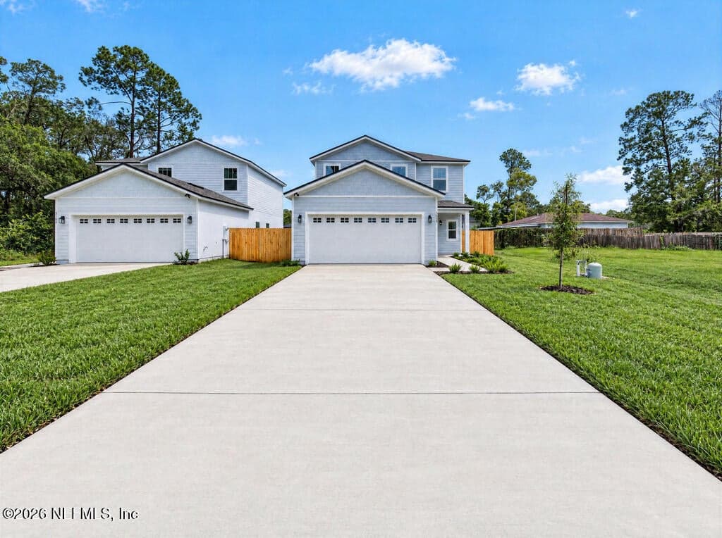 5024 COURTLAND OAKS Street, Jacksonville, FL 32258
