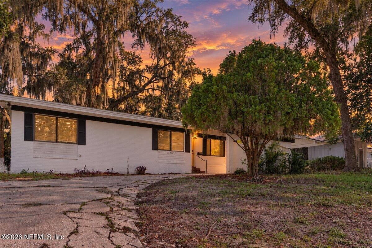 4619 MORRIS Road, Jacksonville, FL 32225