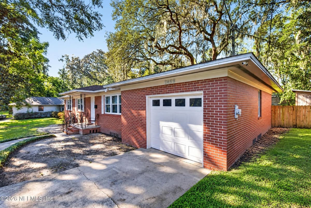 1050 CHAPEAU Road, Jacksonville, FL 32211, Jacksonville, FL - photo 2