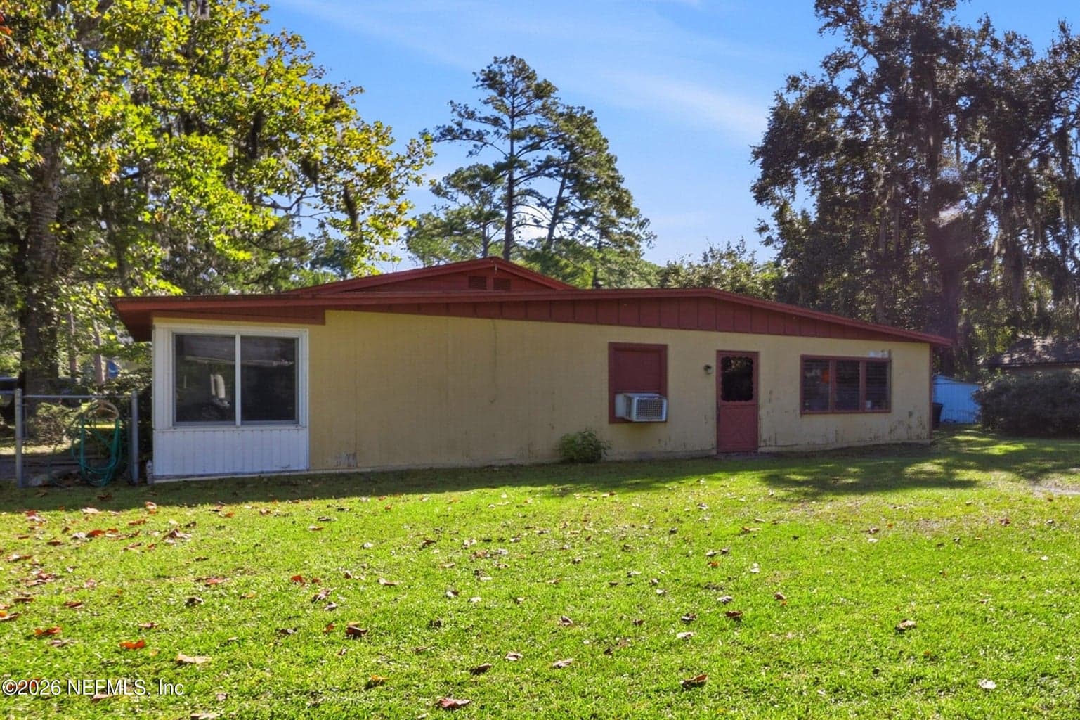 1144 NOAH Road, Jacksonville, FL 32218