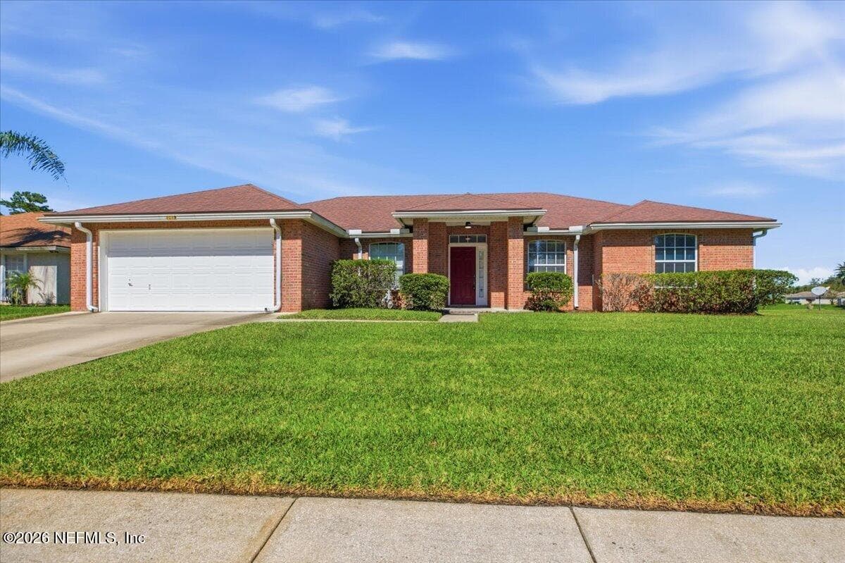 1019 WHIRLAWAY Circle S, Jacksonville, FL 32218