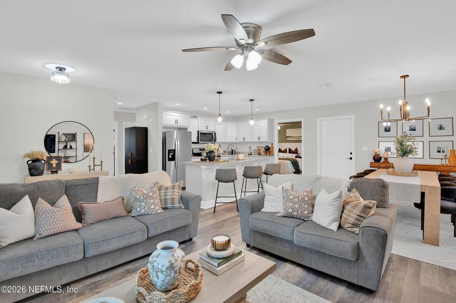 163 LAKE MARGO Drive, Satsuma, FL 32189
