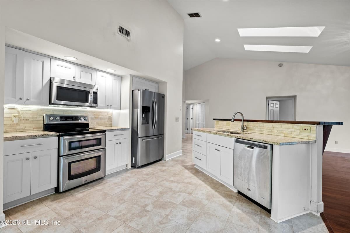 4871 NORTHFORD Place W, Jacksonville, FL 32257, Jacksonville, FL - photo 2